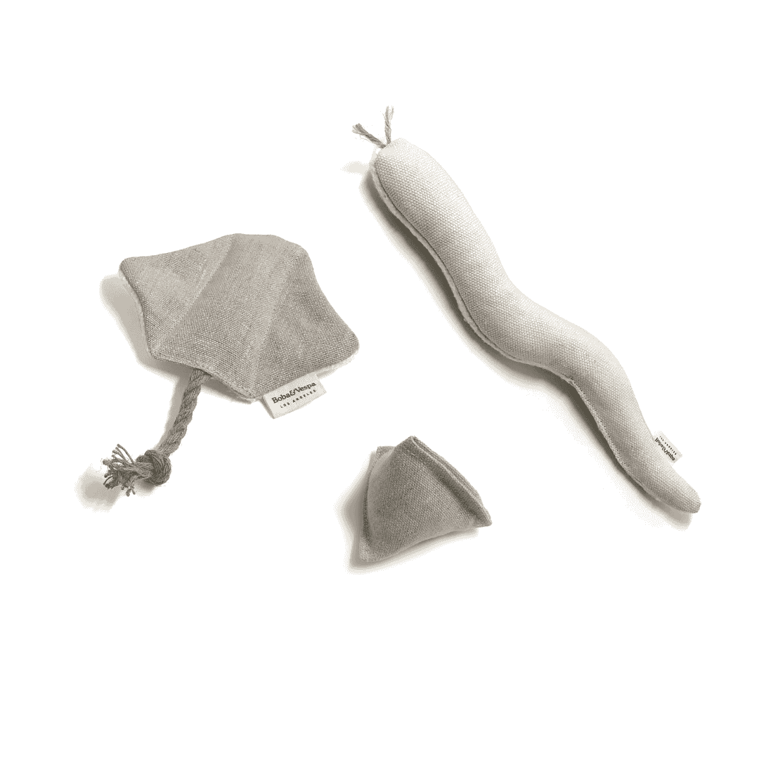 Boba & Vespa Crinkly Cat Toy Bundle in Natural Cotton and Hemp with Organic Catnip (+ Free Cat Litter Bag)