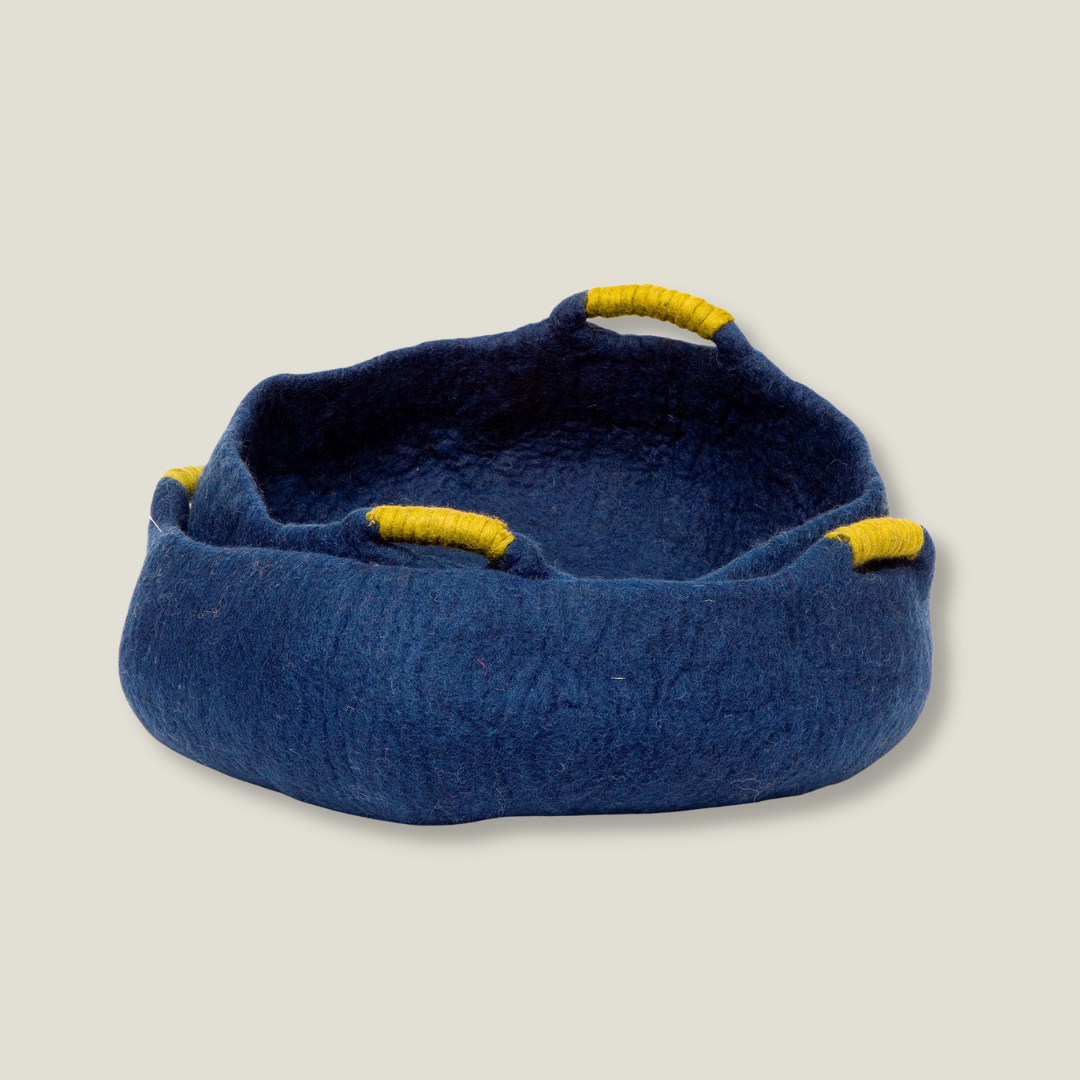 Blue Handmade Wool Cat Bed with Handles