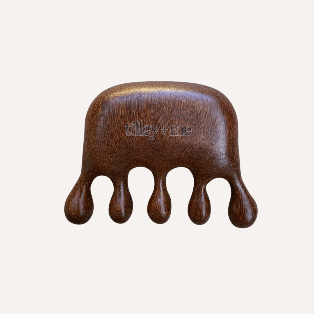 Natural Sandalwood Pet Grooming Tool for Shedding & Massage